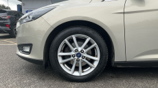 Ford Focus 1.0 EcoBoost Zetec 5dr Petrol Hatchback